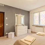 La Finestra Su Bellagio By Interhome Varenna
