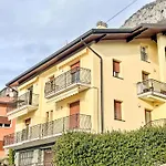 Apartment La Finestra Su Bellagio By Interhome *