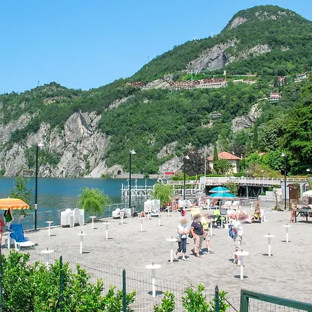 La Finestra Su Bellagio By Interhome Varenna