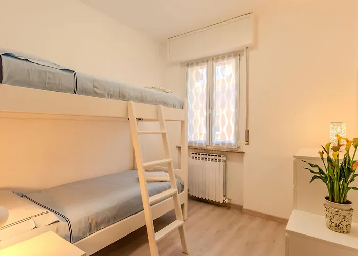 La Finestra Su Bellagio By Interhome Varenna